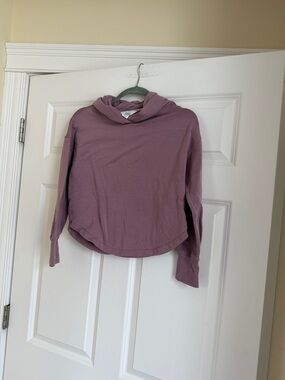 Athleta Girls cozy hooded sweat shirt